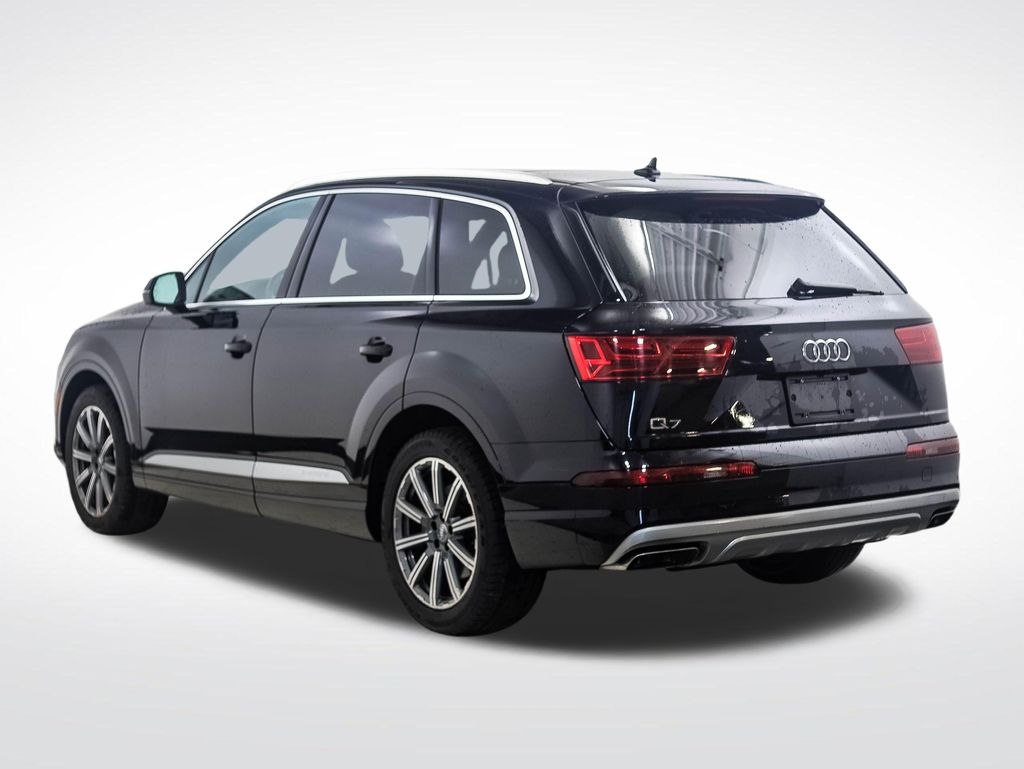 Thumbnail: 2019 Audi Q7 - 3