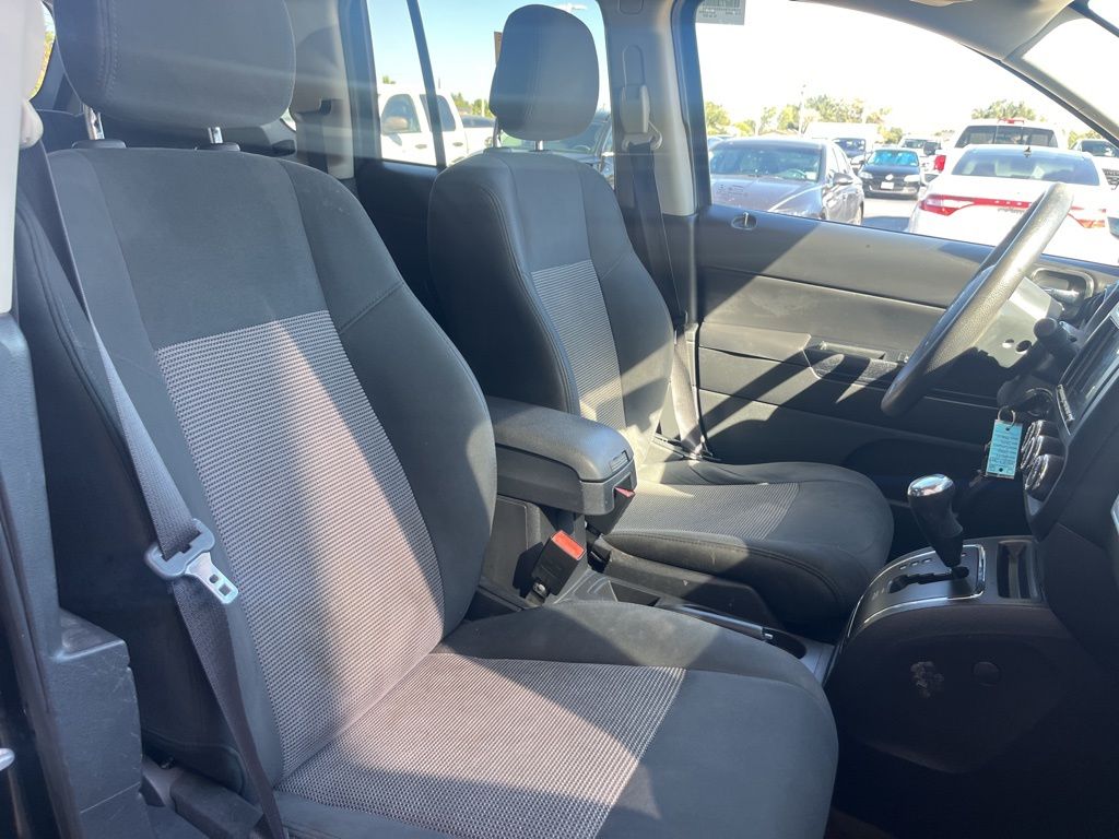 Thumbnail: 2014 Jeep Compass - 26