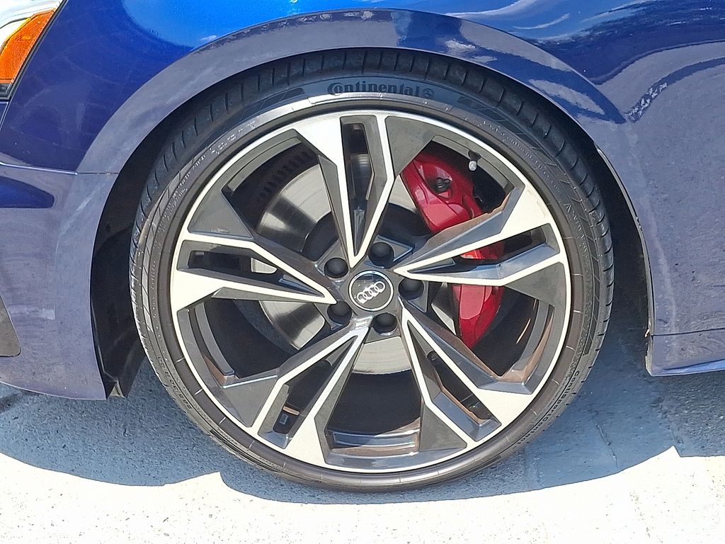 Thumbnail: 2020 Audi S5 - 10