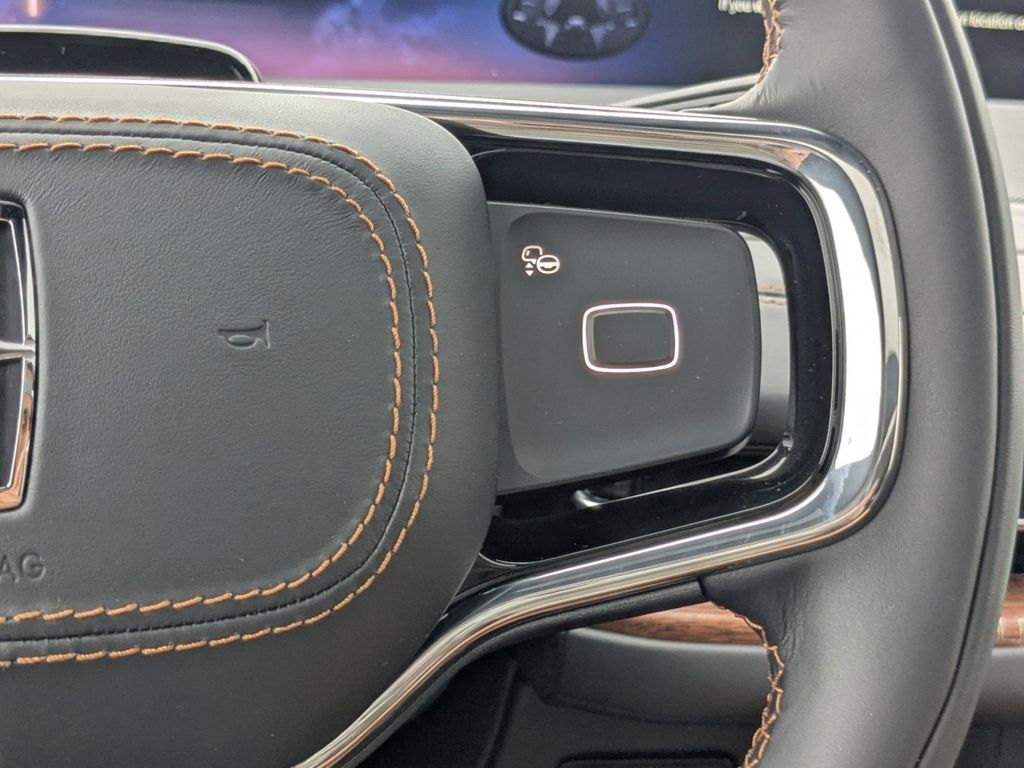 2025 Lincoln Navigator Black Label L