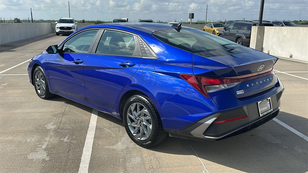 2024 Hyundai Elantra SEL Blue at Baytown Hyundai
