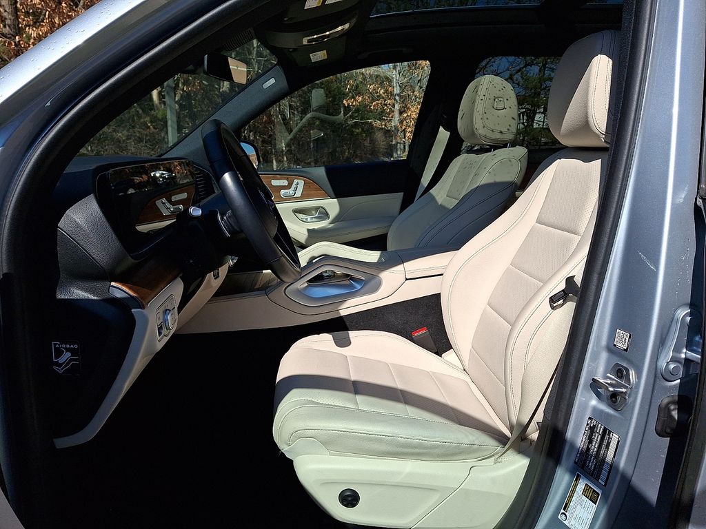 Thumbnail: 2024 Mercedes-Benz GLE - 12