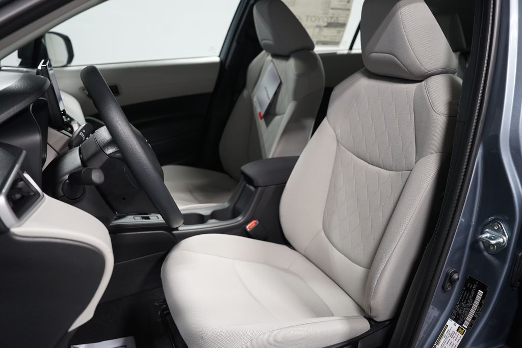 Thumbnail: 2026 Toyota Corolla Cross - 24