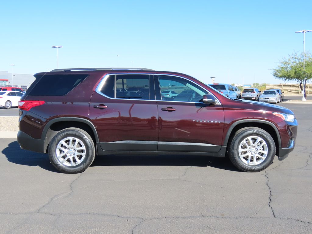 2021 Chevrolet Traverse LT 4