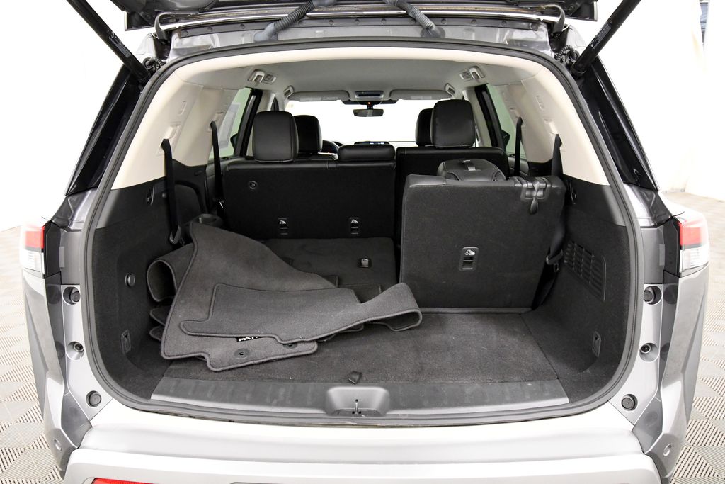 Used 2023 Nissan Pathfinder SUV