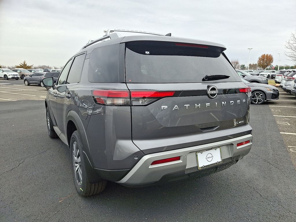 Thumbnail: 2025 Nissan Pathfinder - 4