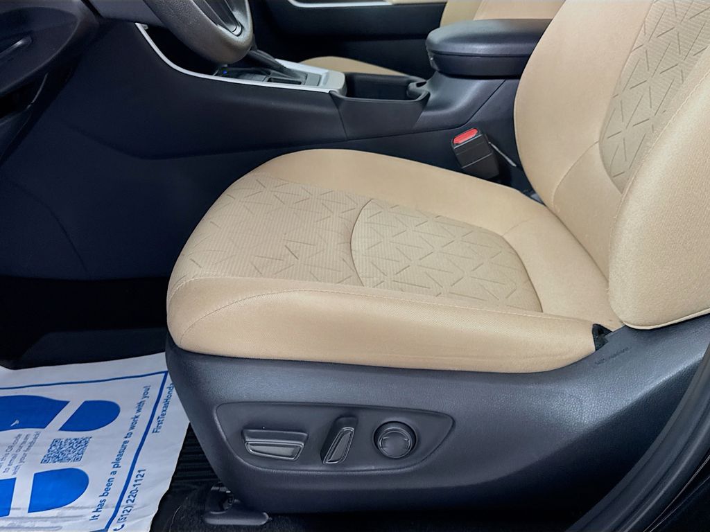Used Car 2025 Toyota Rav4  Xle For Sale Under $35,000 In Austin, Texas