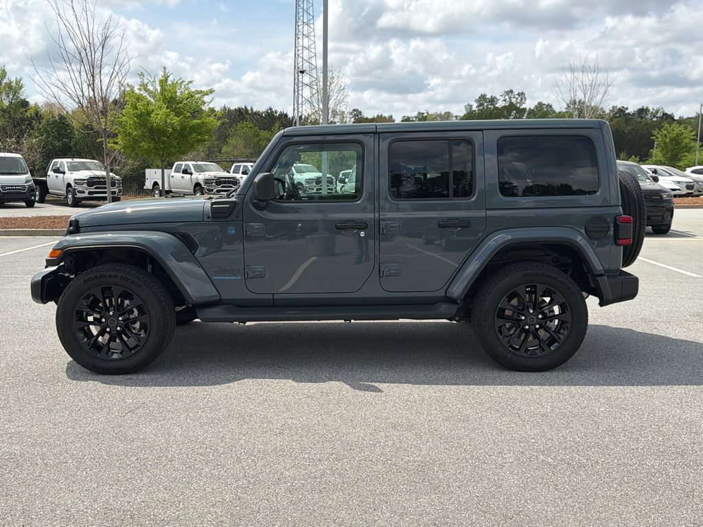 Used 2025 Gray Jeep Sahara 4xe image 4