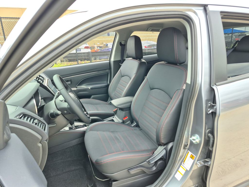 2026 Mitsubishi Outlander Sport 2.0 SE - 9