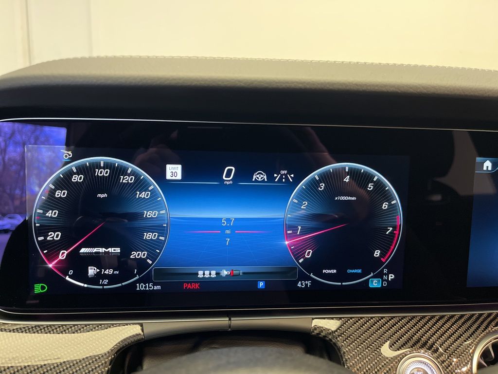 Thumbnail: 2026 Mercedes-Benz AMG GT - 17