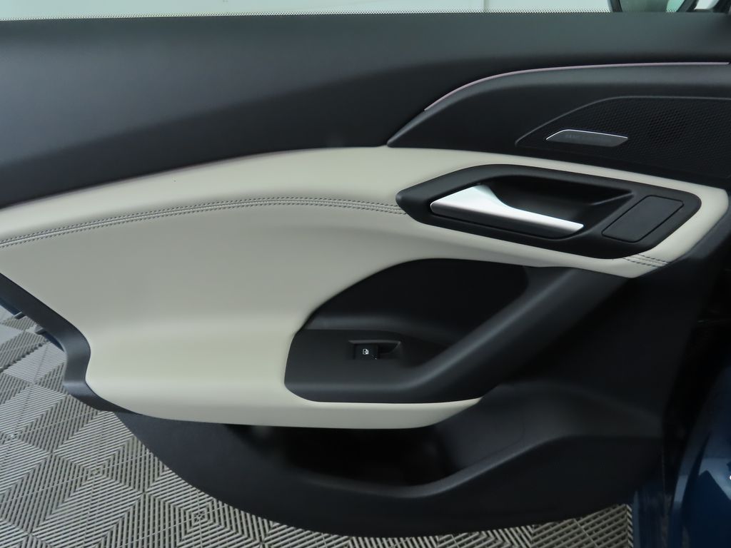 Thumbnail: 2025 Audi A6 - 28