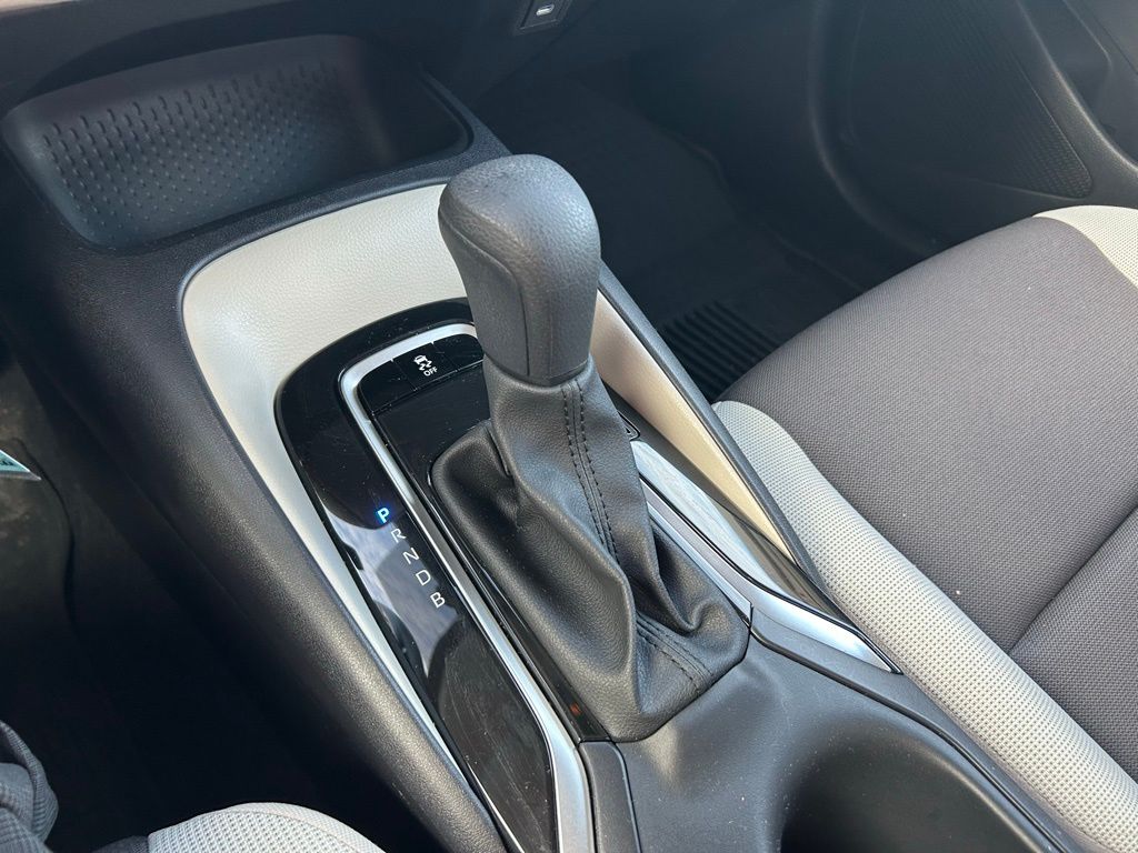 Thumbnail: 2025 Toyota Corolla - 26