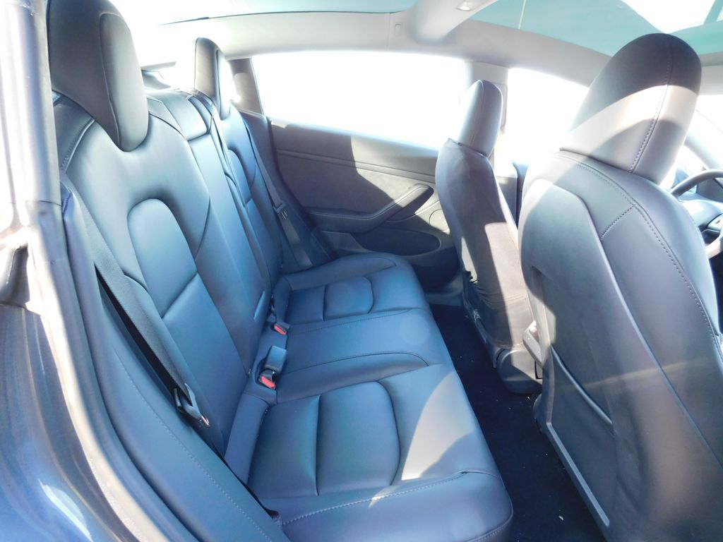 Thumbnail: 2023 Tesla Model 3 - 5