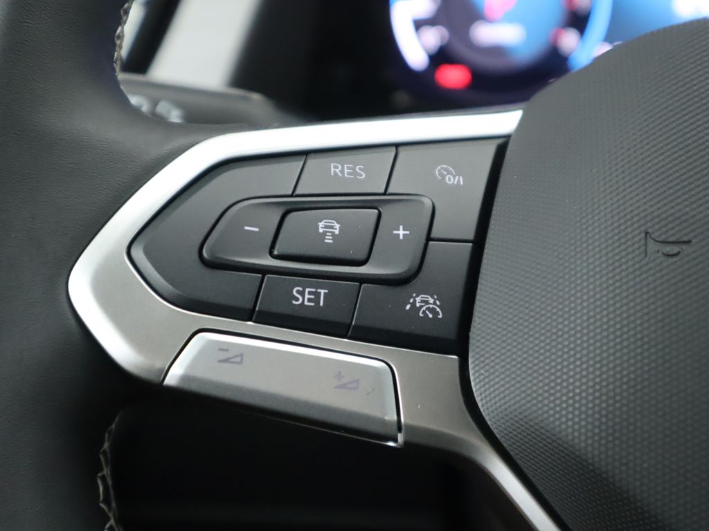 Thumbnail: 2026 Volkswagen Atlas - 11