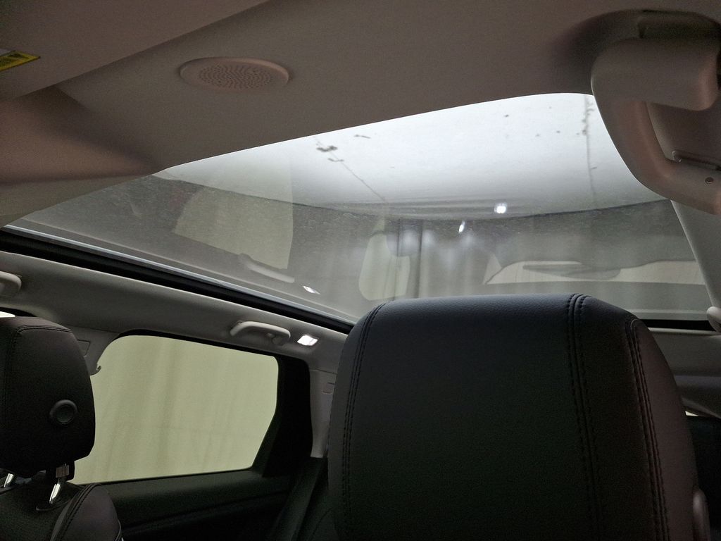 2025 Land Rover Discovery Sport S 8