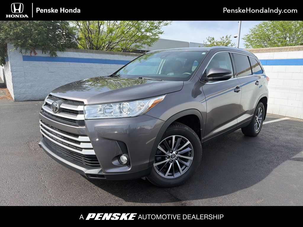 Thumbnail: 2019 Toyota Highlander - 1