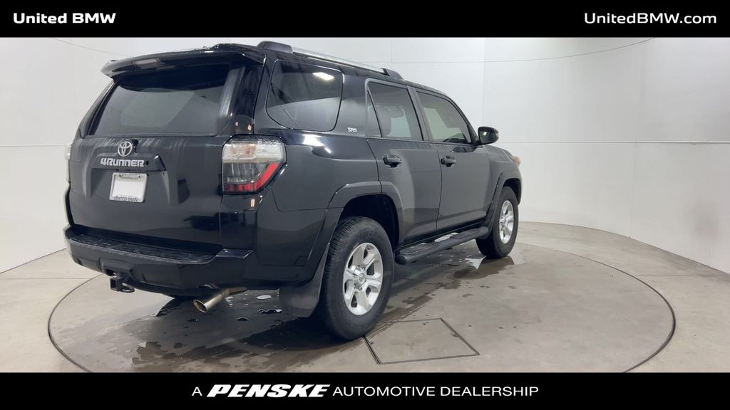 2019 Toyota 4Runner Limited 8