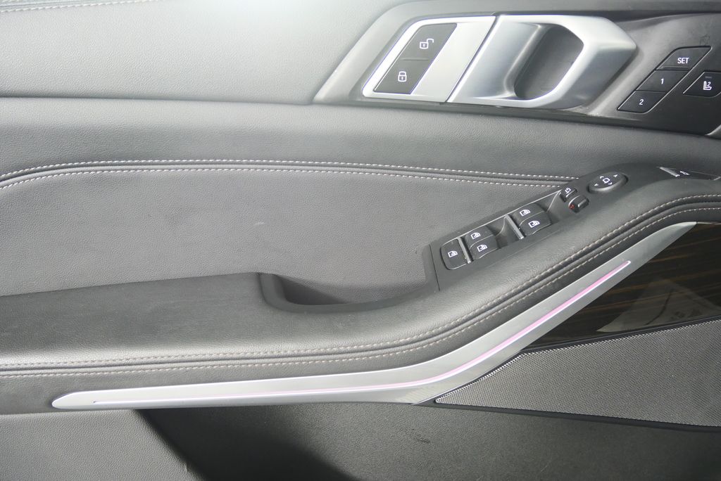 Thumbnail: 2024 BMW X5 - 9