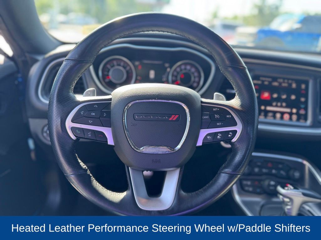 2016 Dodge Challenger 392 Hemi Scat Pack Shaker