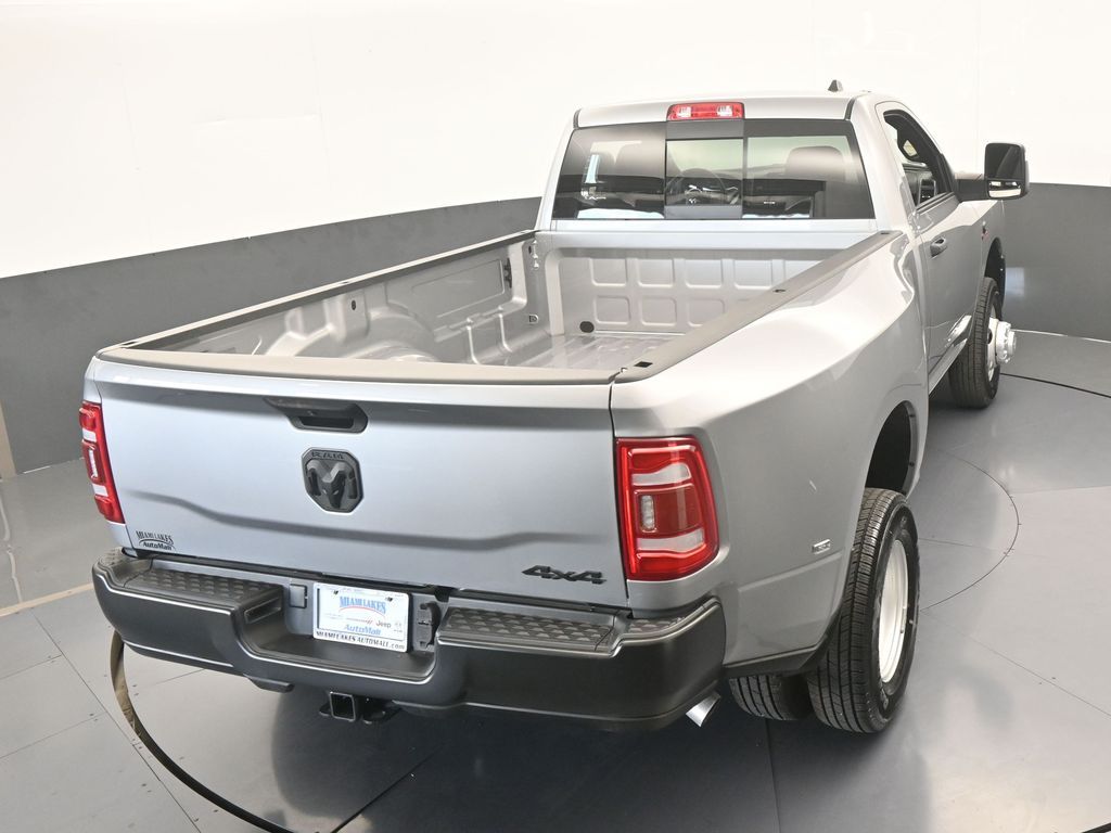Used 2024 Billet Silver Metallic Clearcoat Ram Tradesman image 46