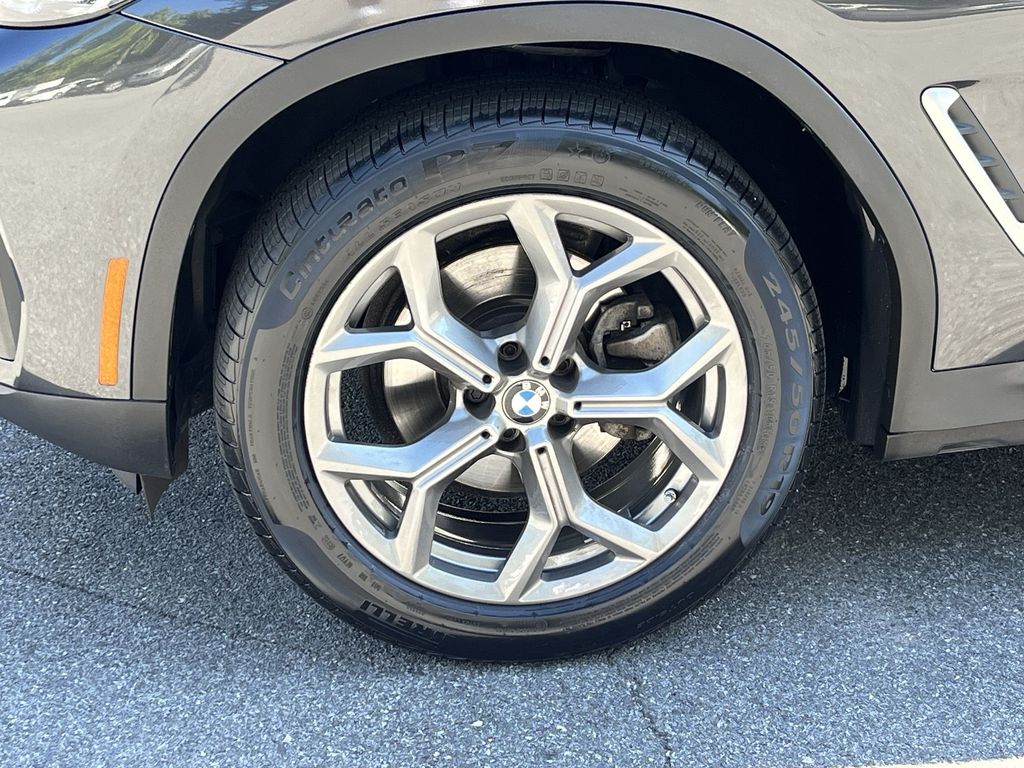 Thumbnail: 2022 BMW X3 - 10