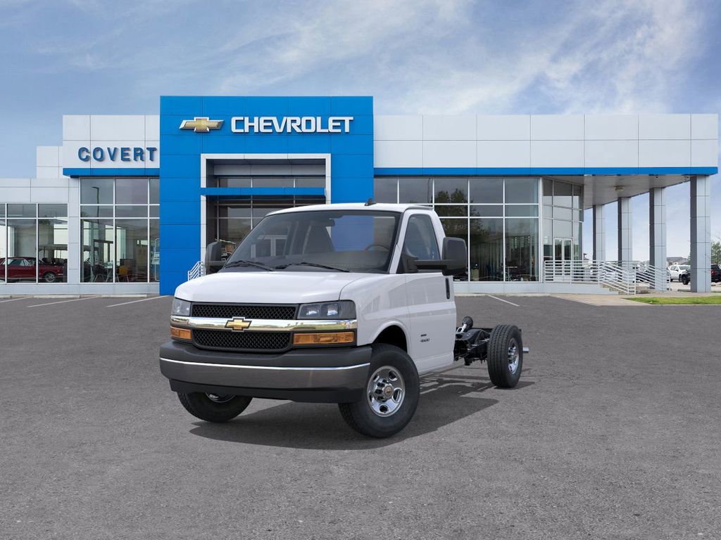 New 2025 White Chevrolet Work Van image 25