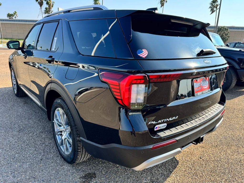 New 2026 Black Ford Platinum image 2