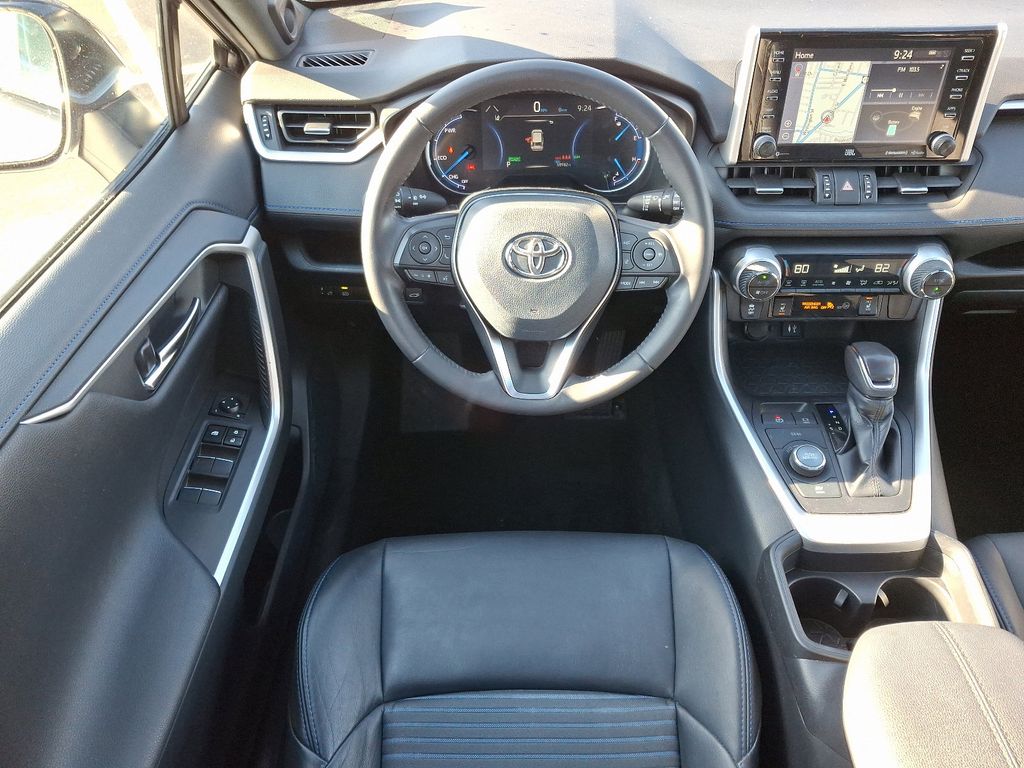 2019 Toyota RAV4 XSE 11