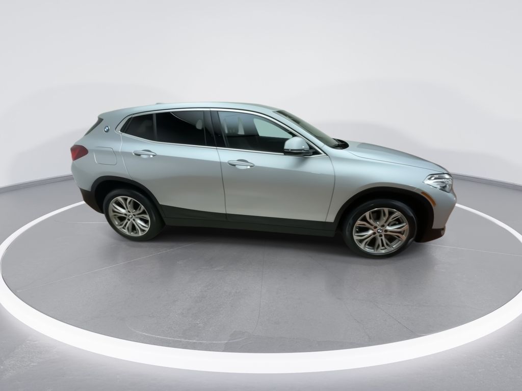 2022 BMW X2 xDrive28i 9