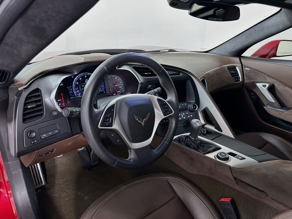 Thumbnail: 2015 Chevrolet Corvette - 9