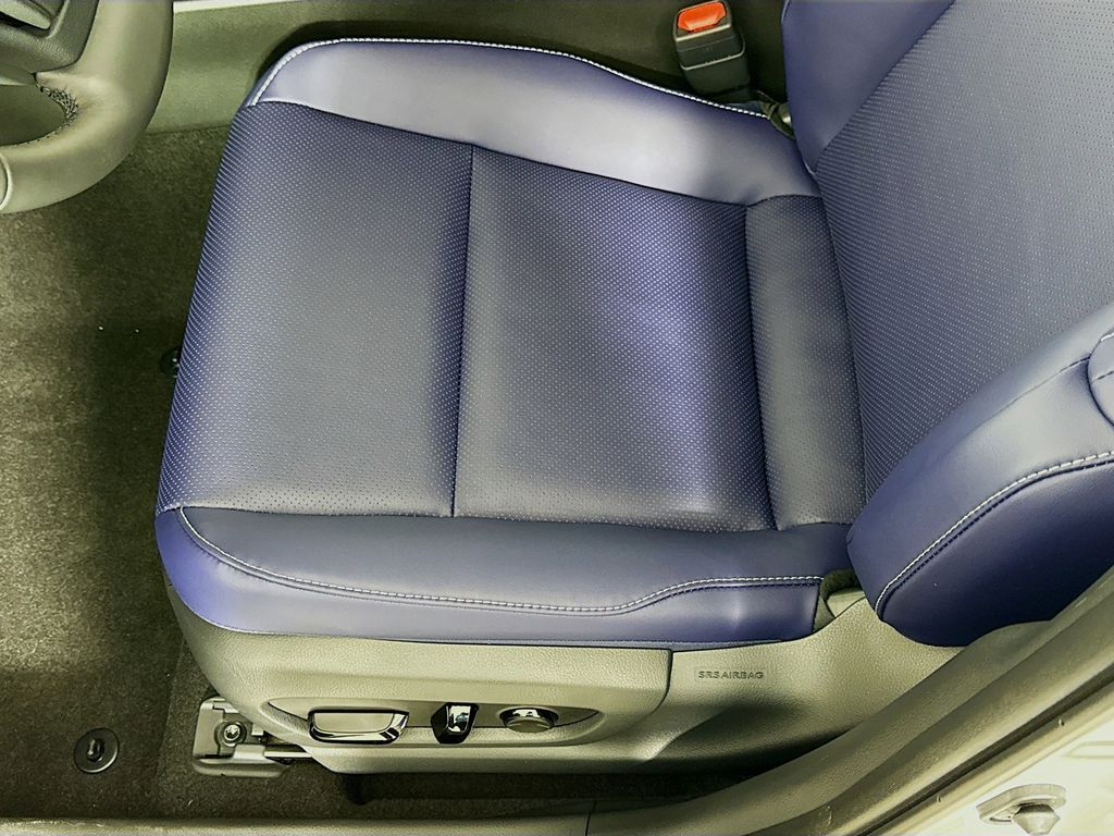 Thumbnail: 2026 Lexus UX - 21