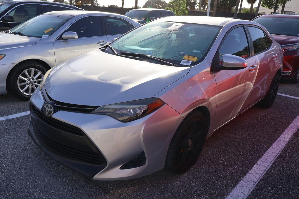 Thumbnail: 2017 Toyota Corolla - 2