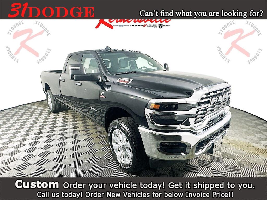 2026 RAM 3500 Big Horn Crew Cab LB 4WD
