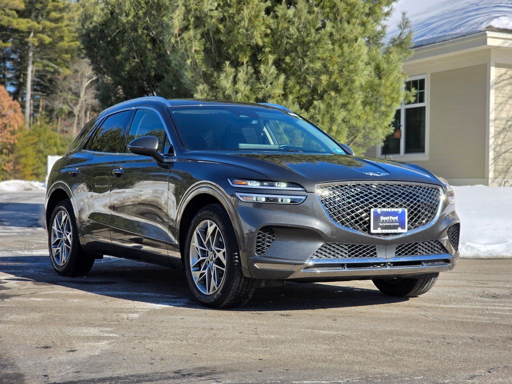 2025 Genesis GV70 2.5T Standard AWD