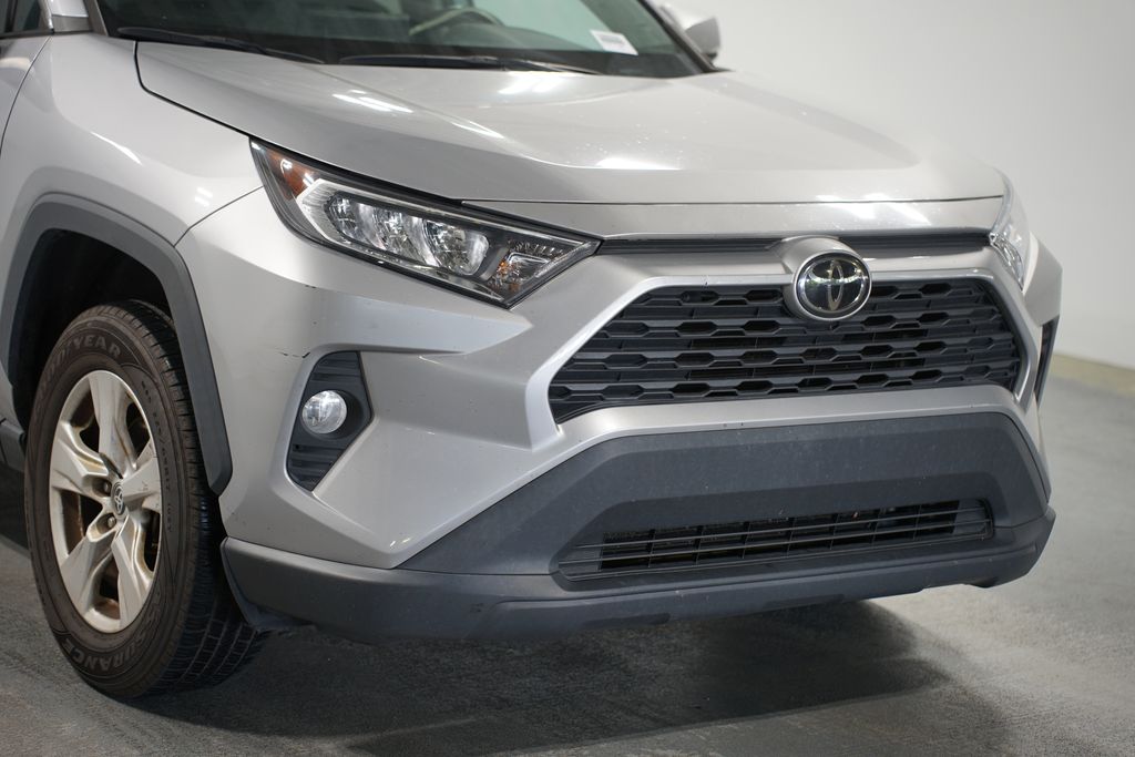 2021 Toyota RAV4 XLE 4