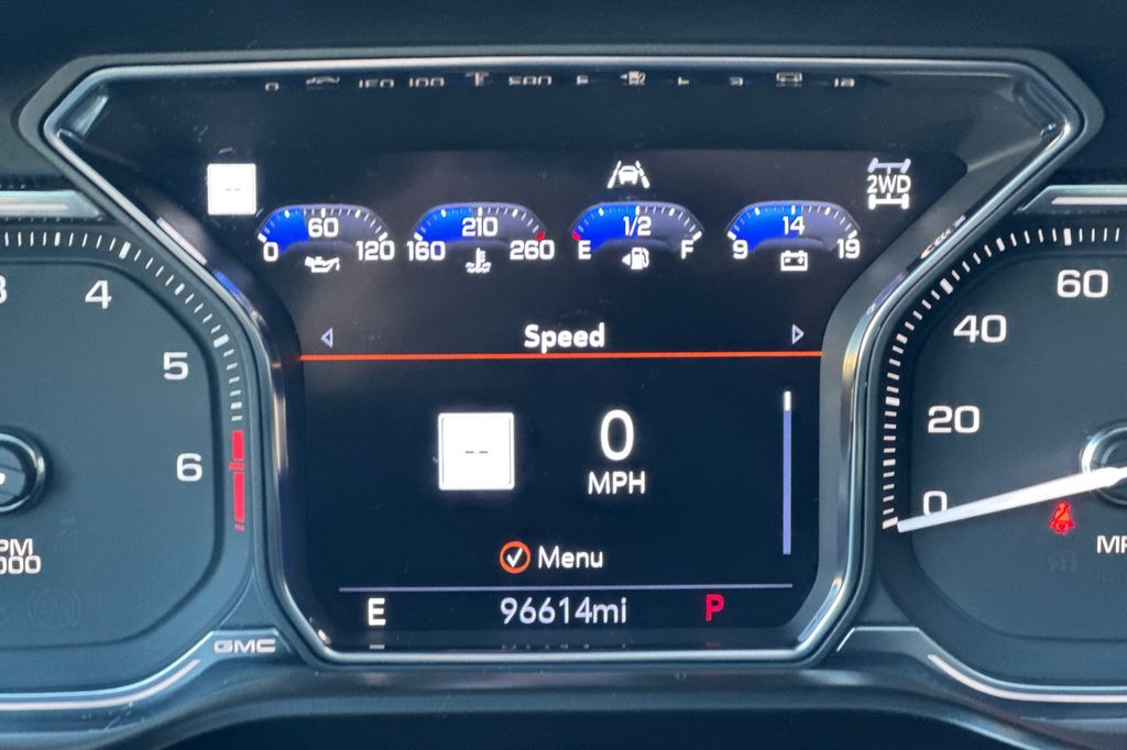 used 2021 GMC Yukon car, priced at $44,990