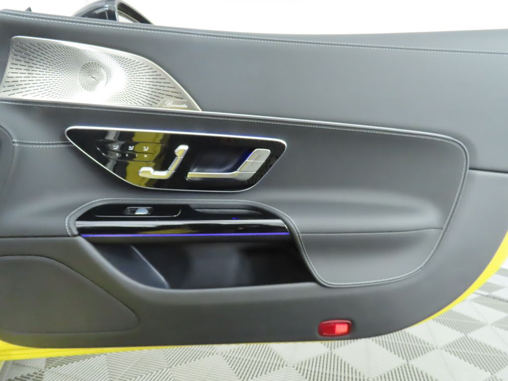 2024 Mercedes-Benz SL-Class AMG SL 43 31