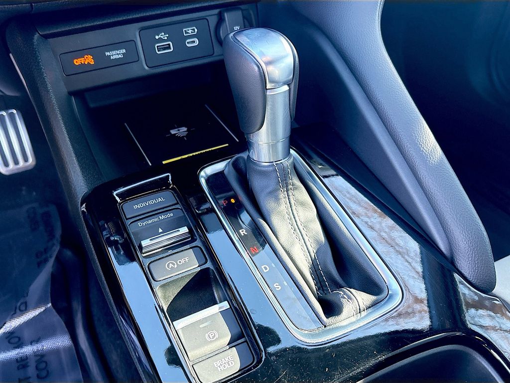 Used 2025 White Acura A-Spec Tech Package image 16