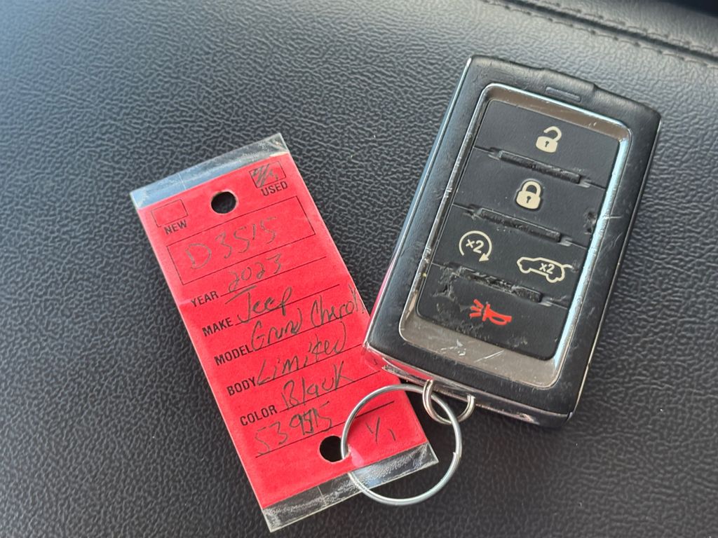2023 Jeep Grand Cherokee Limited Black at Auto Express Mitsubishi