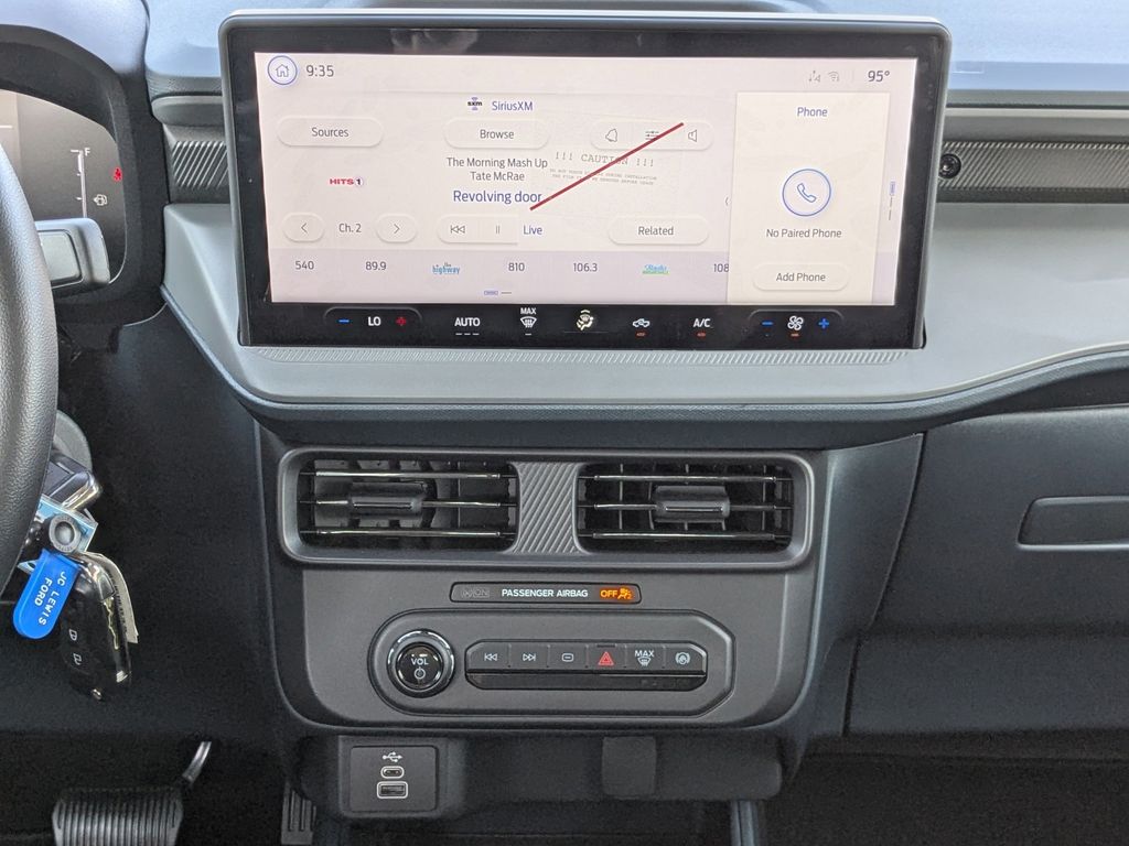 2025 Ford Maverick XL