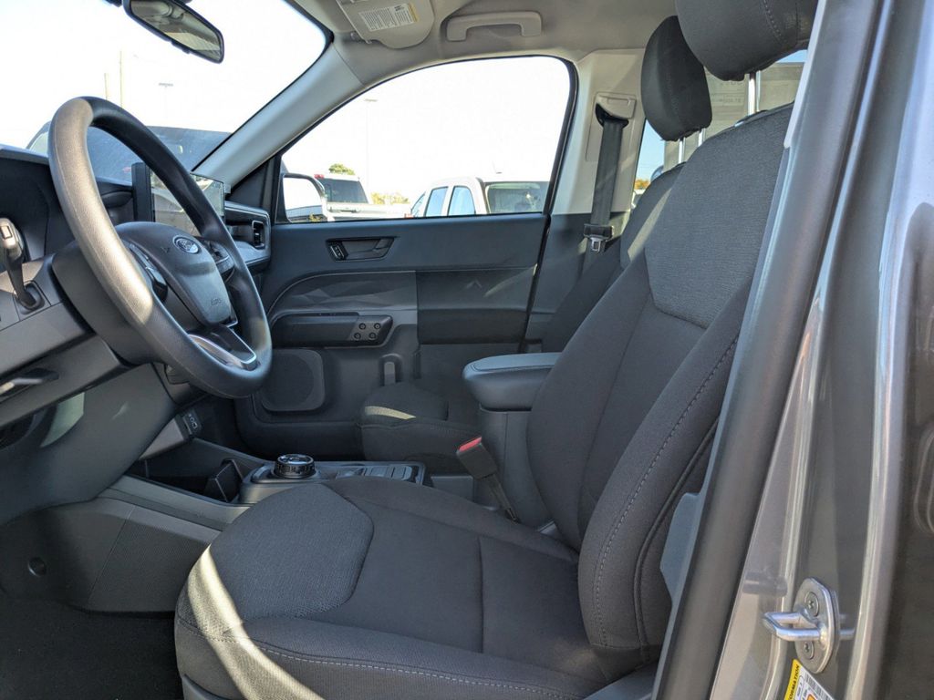 2025 Ford Maverick XL