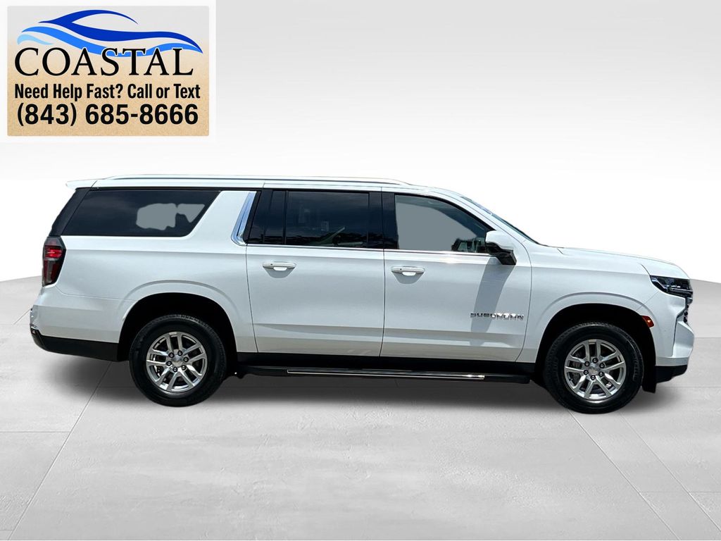 2023 Chevrolet Suburban LT White at Bob King Buick GMC