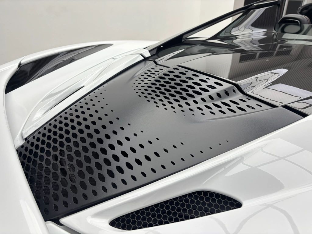 2024 McLaren 750S