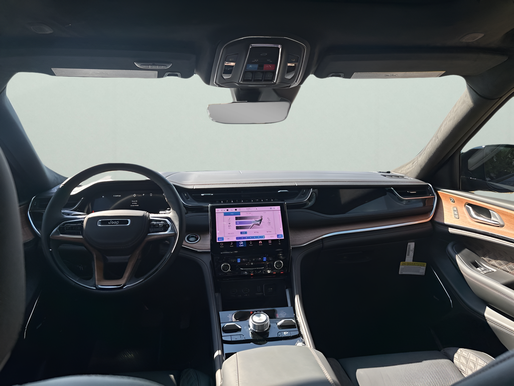 New Car 2025 Jeep Grand Cherokee  Summit For Sale Under $70,000 In Austin, Texas