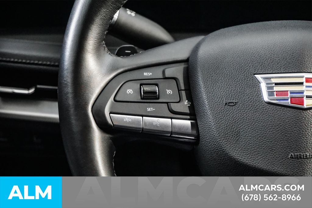 Used 2025 Silver Cadillac Premium Luxury image 25