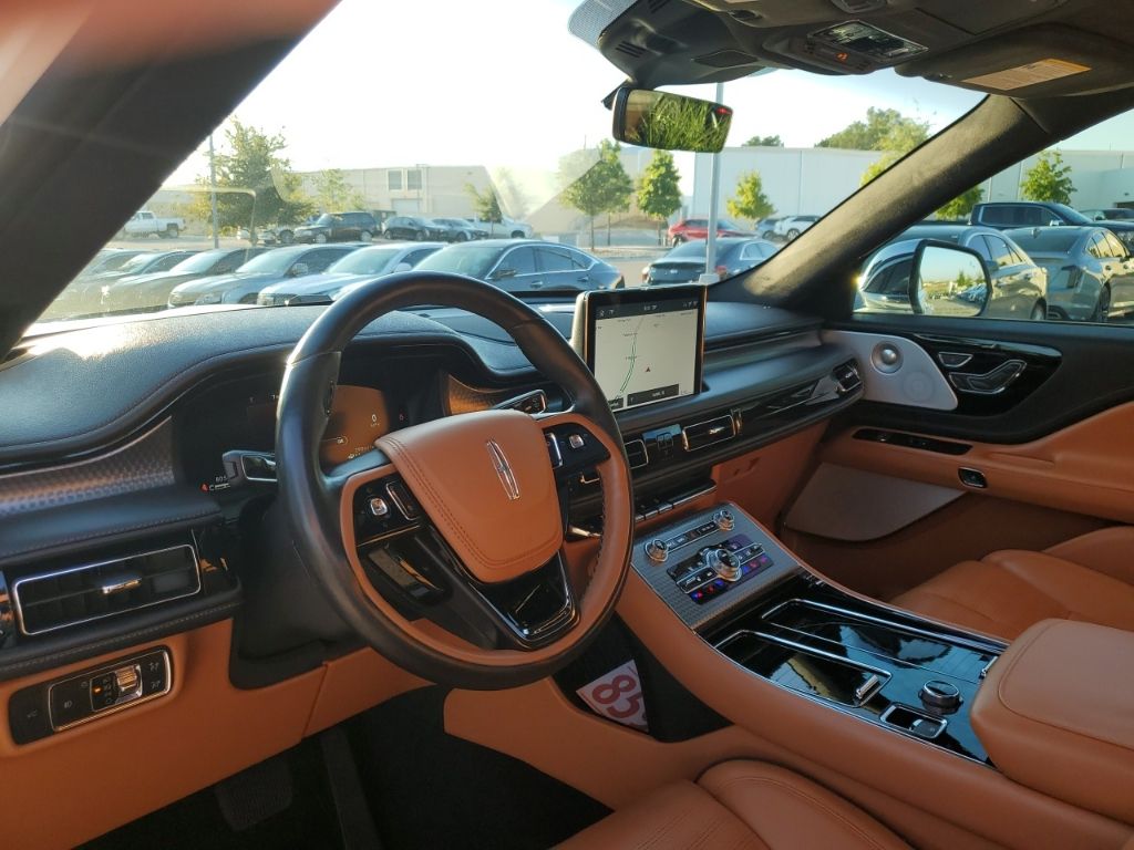 Used Car 2020 Lincoln Aviator  Black Label For Sale Under $35,000 In Austin, Texas