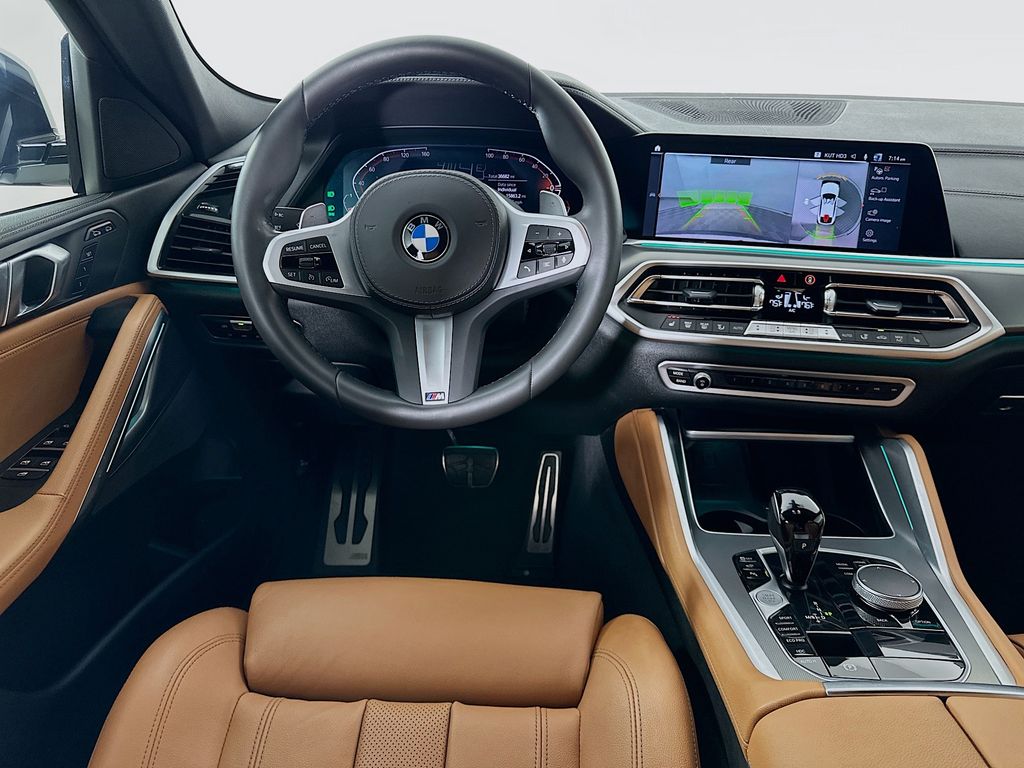 Thumbnail: 2022 BMW X6 - 23