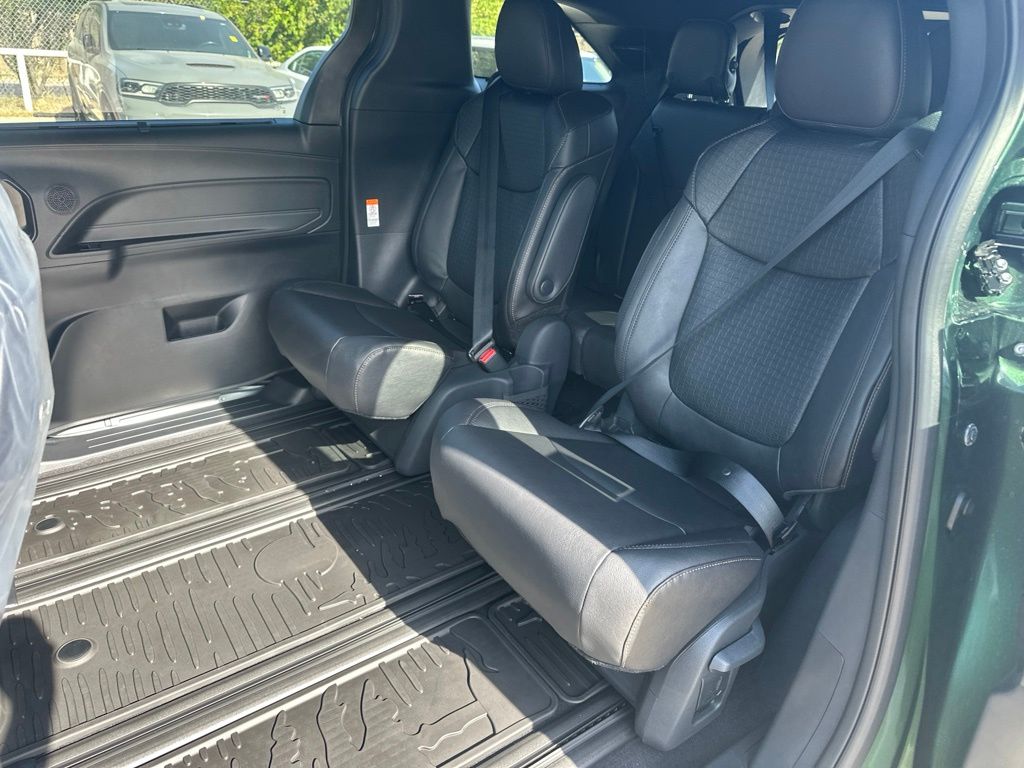New 2026 Toyota Sienna Van