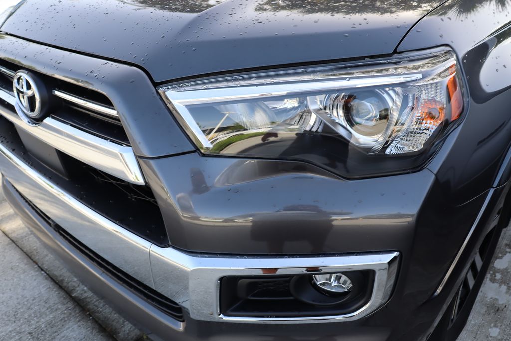 Thumbnail: 2022 Toyota 4Runner - 3