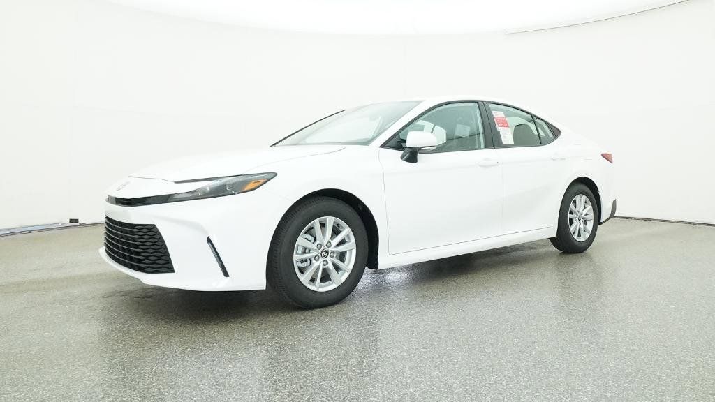 2025 Toyota Camry LE 10